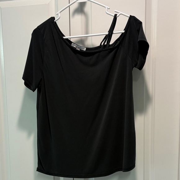 Green Envelope Black Short Sleeve Top - Picture 1 of 4